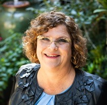 Headshot of Anne Lewis-Nash, LCSW