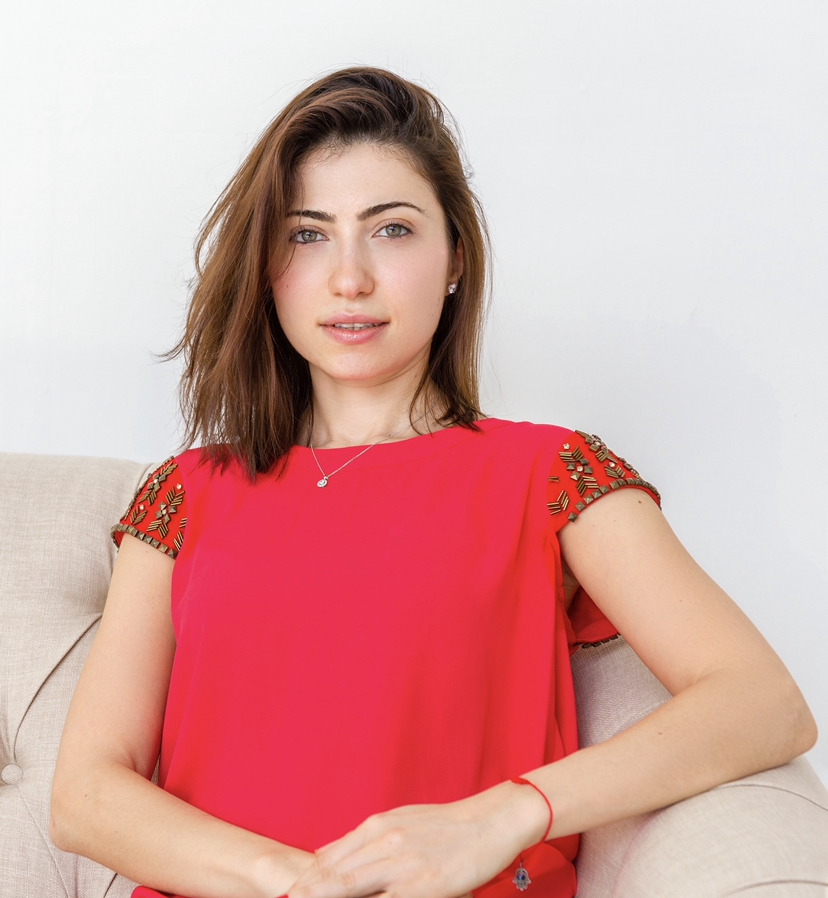 Headshot of Ally Nektalov, LCSW