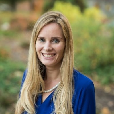 Headshot of Colleen Devlin, LPC