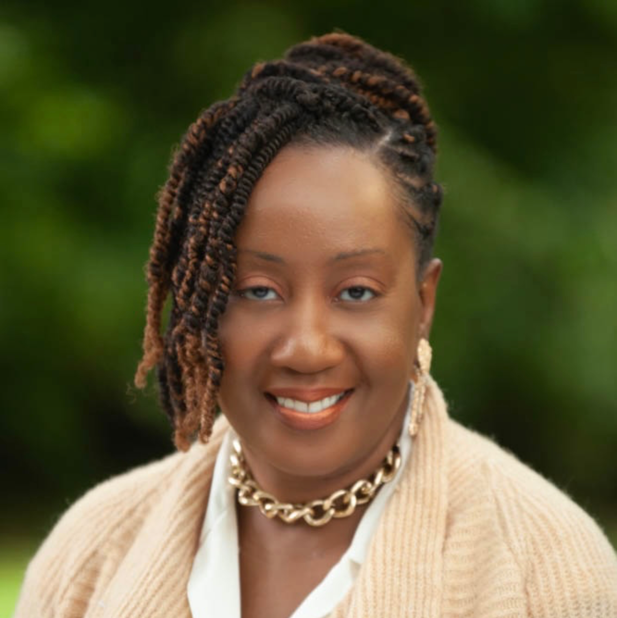 Headshot of Andrea Onukwue, LCSW